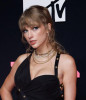 Taylor Swift nu va cânta la Premiile Grammy 2024