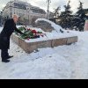 Ambasadorul României la Moscova, trimis să depună flori