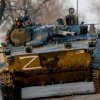 Rușii forțează înaintarea spre ultimul mare oraș din Donbas