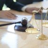 Situații care necesită asistență juridică profesionistă