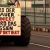 Haos la aeroportul din Frankfurt: fermierii au blocat accesul călătorilor! Au scos 1.000 de tractoare „la înaintare” (VIDEO)