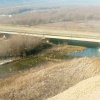 Firmă suceveană amendată cu 60.000 de lei de comisarii Gărzii de Mediu pentru depozitare neconformă a balastului pe malul râului Moldova în zona satului Bogata
