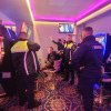Un brăilean a ajuns la Poliție după ce a fost prins că avea la el un spray lacrimogen într-o sală de jocuri din Suceava (FOTO)