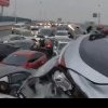 Carambol cu 100 de mașini pe o autostradă acoperită cu gheață din China