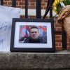 Navalnîi este comemorat în fața Ambasadei Rusiei din București