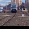 Sinucidere sau accident? Un bărbat de 45 de ani, din Pitești, a murit călcat de tren. Mecanicul de locomotivă spune că s-a aruncat în fața trenului VIDEO