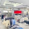 Pull&Bear a redeschis magazinul său emblematic din Băneasa Shopping City. Brandul prezintă un concept reînnoit de magazin