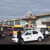 Un polițist local a fost călcat intenționat cu mașina, după ce i-a atras atenția șoferului că a parcat în stația de taxiuri, la Galați