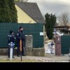 Un român împușcat de proprietarul casei pe care o jefuia, în Austria, a ajuns doar până în grădină, când încerca disperat să fugă