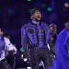Usher a făcut spectacol cu hiturile sale în pauza Super Bowl 2024. Invitații surpriză din timpul show-ului