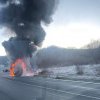 Mașină în flăcări în vestul țării
