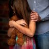 O fetiță ucisă de propria mamă va schimba procedurile pe abuz în întreaga țară