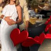 Un nou cuplu surpriză în showbizul din România. Așteaptă decizia de divorț și se gândește din nou la nuntă: ‘Poate mă voi recăsători’ EXCLUSIV