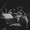 Pianistul Teo Milea pregătește un spectacol special: „Cu siguranță nu ajungi să faci sume cu șase zerouri din genul meu muzical”