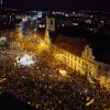 „Fico, du-te în Rusia”. Mii de slovaci au ieșit în stradă în 30 de orașe împotriva premierului putinist al Slovaciei