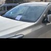 Mașini vandalizate într-un cartier de lux din Constanța. Șoferii au găsit și un mesaj pe parbriz