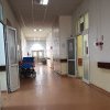 Neamţ: Spitalul Municipal Roman a suspendat vizitele în secţiile de Pediatrie şi Boli Infecţioase