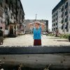 VIDEO Când zidurile urii cad: După 13 ani, romii din Baia Mare nu vor mai trăi separat de restul populației / Despre segregare și activism, în plină ascensiune a extremei drepte în Europa