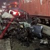 FOTO | Accident înfiorător pe DN 2: Un autoturism și un autocamion s-au izbit violent