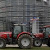 FOTO-VIDEO | Protest al fermierilor în fața Parlamentului European de la Strasbourg: 'De ajuns!'