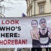 FOTO-VIDEO – Umilință totală pentru Viktor Orban: a fost huiduit și fluierat la Paga / 'C*rvă', ''Slujitorul laș al lui Putin!' și 'Rușine'