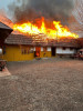 Gospodării, afectate de un incendiu puternic în județul Suceava