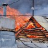 Incendiu la o pensiune din Târgovişte - La momentul izbucnirii focului nu erau persoane cazate