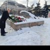 Palmă pentru Putin, chiar la Moscova - Ambasadorul român a depus flori la monumentul dedicat lui Navalnîi