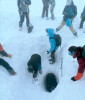 Panică într-o stațiune de schi din țară. Zăpada a acoperit corturile a doi turiști în urma unei avalanșe de mari dimensiuni
