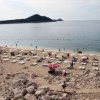 Tragedie pe plajă: Un copil a murit după ce a fost îngropat în nisip