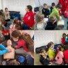 ”Școala Altfel” în Alba: Lecții de prim ajutor oferite de Crucea Roșie pentru elevi din mai multe localități din județ