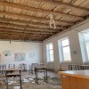 De ce s-a prăbușit tavanul școlii din Sibiu peste elevi. Primar: ”Singura explicaţie îi vântul şi curentul”, dar și porumbeii