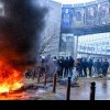 VIDEO. Tensiuni în Bruxelles. Incendii în fața Parlamentului European acolo unde se află și Iohannis