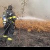 Femeie internată cu arsuri după un incendiu de vegetație