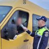 Microbuzele de elevi, în vizorul polițiștilor dâmbovițeni! Peste 40 de mijloace de transport au fost verificate de oamenii legii