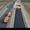 ULTIMA ORĂ! VIDEO! Noi imagini de pe Autostrada A7; pe tronsonul Mândrești Munteni – Focșani se execută lucrări de asfaltare