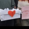 Liceeni din Timișoara au făcut pe „Cupidon” de Ziua Îndrăgostiților