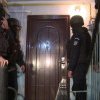 Percheziții ale polițiștilor din Alba, la persoane bănuite de vânzarea de detergenți contrafăcuți: Ce au descoperit oamenii legii
