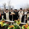 MĂNĂSTIREA ROHIA Sfânta Liturghie Arhierească şi Parastas după Părintele Serafim Man