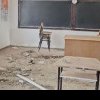 TAVAN FALS DISTRUS Primarul acuză porumbeii pentru prăbușirea plafonului într-o sală de clasă din județul Sibiu