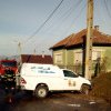 Accident în Aghireșu, Cluj! Un șofer a ajuns cu mașina într-un stâlp - FOTO