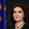 “Ambasadoarea” UE la București, cap de listă la europarlamentare pentru PSD-PNL. Ramona Chiriac are o diploma în studii de gen