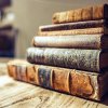 Ce cărți cumpără anticariatele, vechi sau noi? Află și alte răspunsuri de interes!