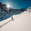 6 sfaturi utile dacă vrei să practici schiul de tură iarna aceasta