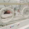 Doar 60% dintre posturile de medici neonatologi sunt ocupate, una din nouă nașteri e prin cezariană