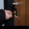 O femeie din București s-a trezit că locuința i-a fost ocupată abuziv: „Mi-au schimbat iala și mi-au decupat ușa“