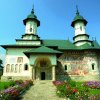 IPS Calinic a verificat stadiul pregătirii lucrărilor de restaurare a Mănăstirii Râşca