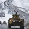 Bulgaria trimite Ucrainei 100 de transportoare blindate. Convoiul ar putea trece prin România