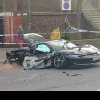 Ferrari de 300.000 de euro distrus într-un accident cu un Mercedes, pe o stradă din Londra. VIDEO