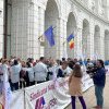 Protest al angajaţilor Loteriei Române la Ministerul Finanţelor. Ce acuză sindicaliștii